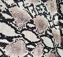 Charger l&#39;image dans la galerie, SEXY SNACK chiffon imprimé